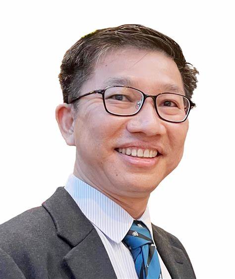 Dr. Cheong Kuan Yew